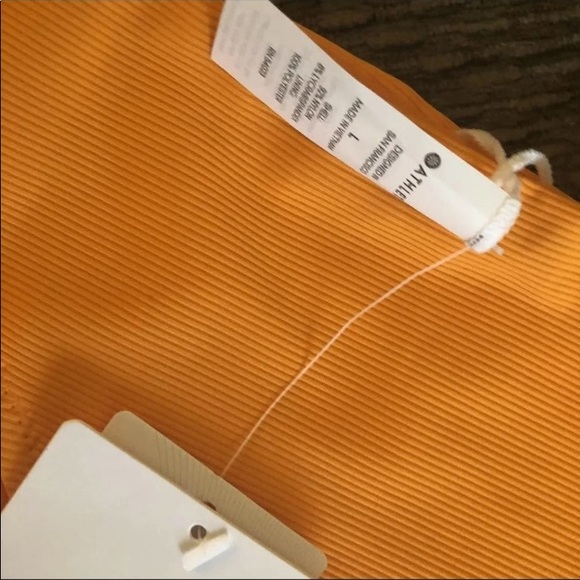 NWT Athleta Cloudbreak Rib Midrise Bottom Size L - Picture 3 of 4